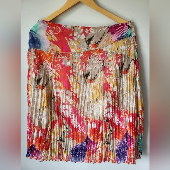 TRIBAL pleated colorful skirt - Picture 5 of 5